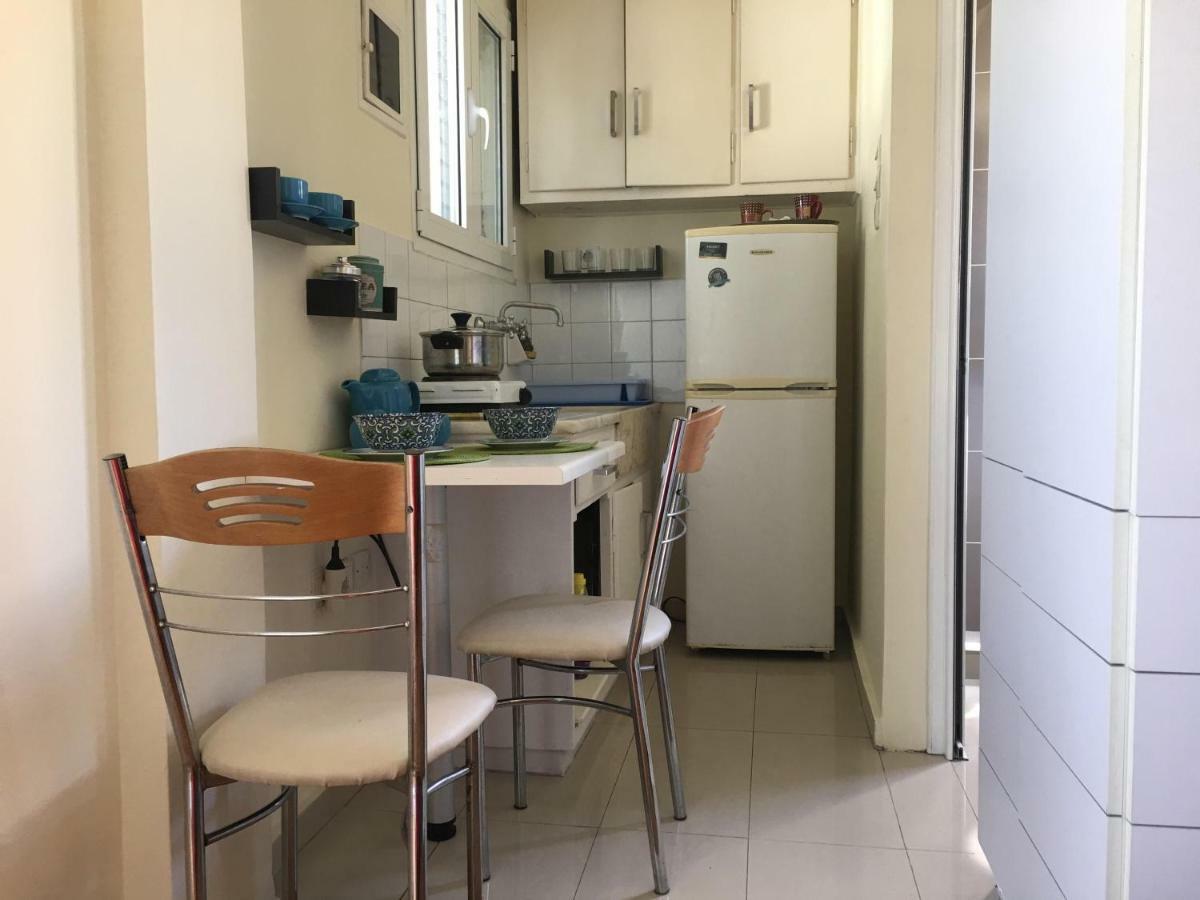 For Harbor Travelers Apartment Piraeus Exterior photo
